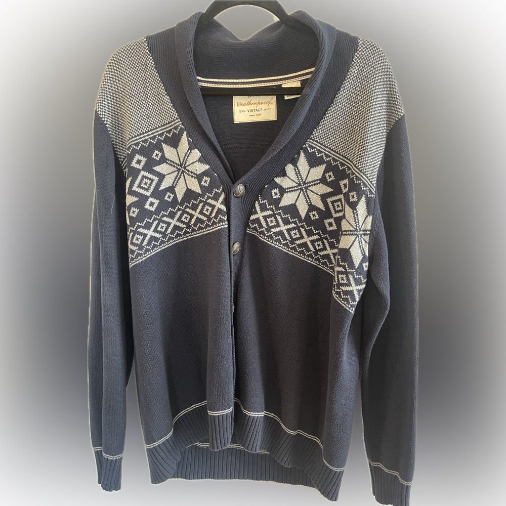 Men’s Large Festive Sweater